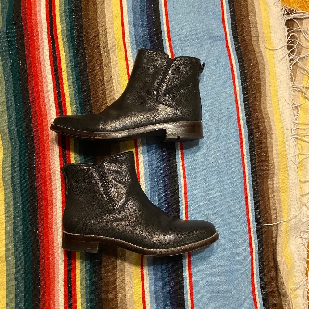 Franco Sarto -Marcus size 10 black leather booties